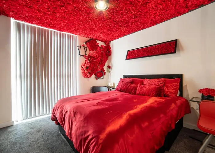 Leicester - Apartment - Sleeps 2 - 97Ws